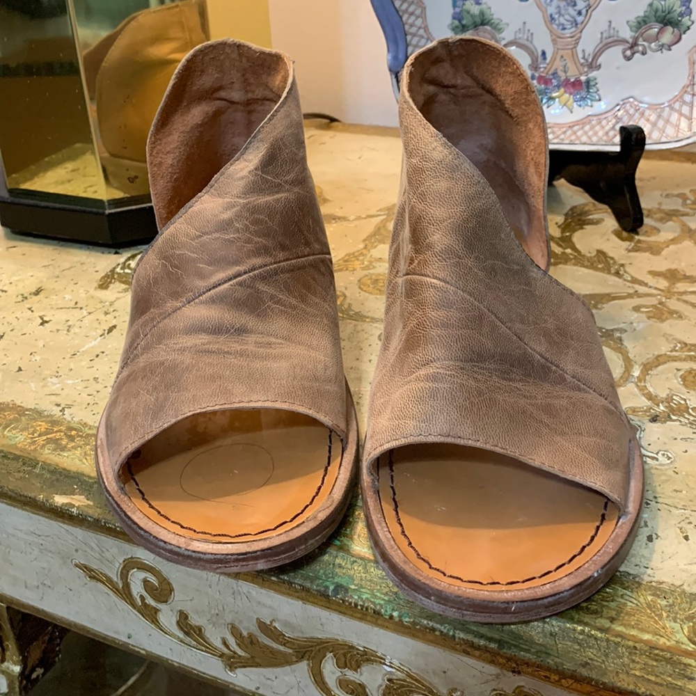 Mont Blanc Sandals - Free People size 39